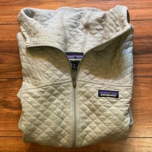 Small Gray Patagonia Quilted Zip Up Hoodie